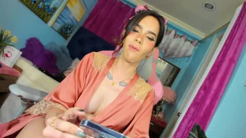 Snapshot of tinatemptsxxx chatting on 05/11/26, 02:45 Tina Valentine online show from 05/11/26, 02:45