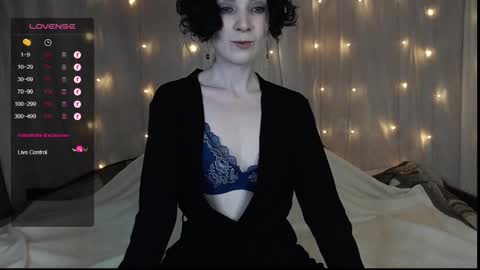 Tina online show from 01/09/25, 05:34