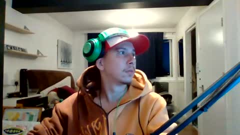 Snapshot of tinderpleaseletmeon chatting on 08/09/26, 03:34 tinderpleaseletmeon online show from 08/09/26, 03:34