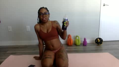 TineeBadass online show from 05/03/26, 12:22