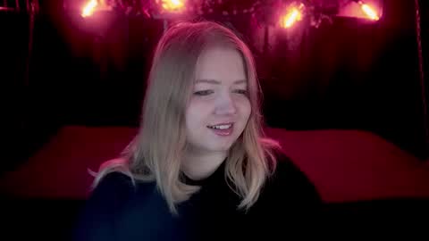 TinkerrBelll online show from 12/14/25, 08:13