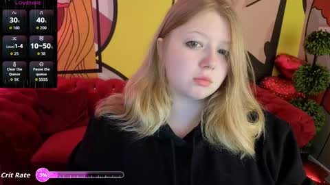 TinkerrBelll online show from 04/25/26, 07:44