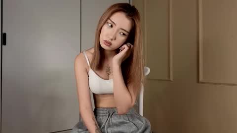 Tina online show from 09/30/25, 08:41