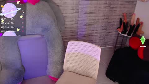 Snapshot of tinna__hottie chatting on 05/21/26, 11:39 Tinna Goddess online show from 05/21/26, 11:39