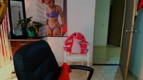 I AM BELLA  ----------- follow my  IG  TINNS 69 online show from 09/24/25, 02:26