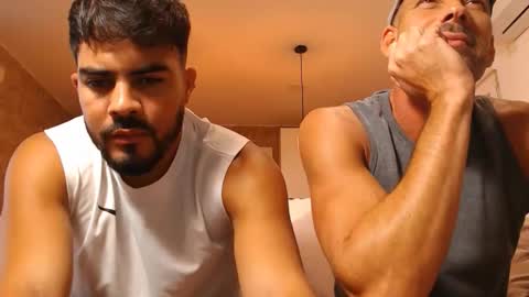 Snapshot of tinoclandestino chatting on 11/07/25, 02:50 tinoclandestino online show from 11/07/25, 02:50