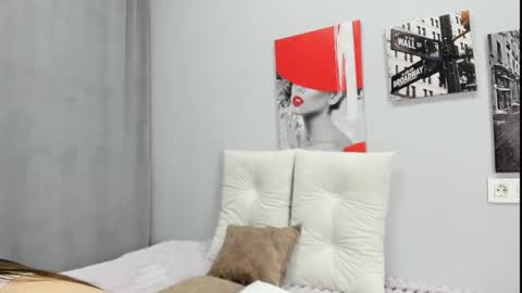 Snapshot of tiny__juju chatting on 02/02/26, 01:15 JuJu online show from 02/02/26, 01:15