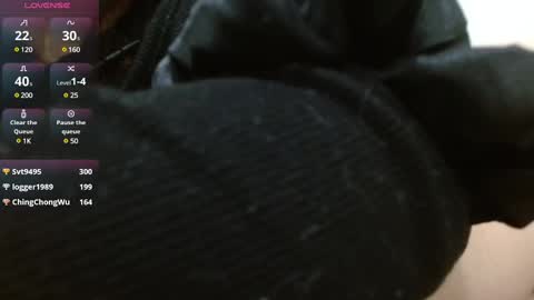 Tiny Caroline online show from 01/14/25, 07:06