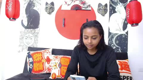 Tiny  online show from 04/16/26, 12:22