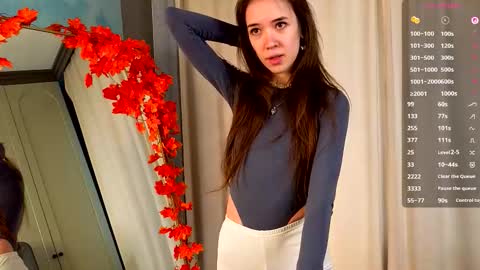 Annie online show from 11/30/25, 06:06