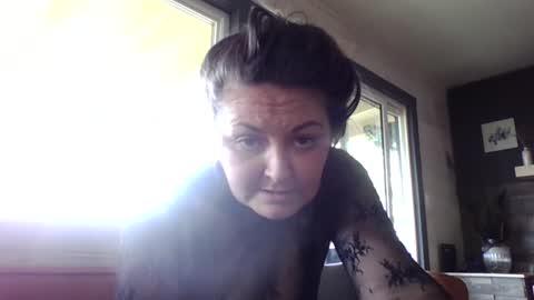Snapshot of tinyassbossymilf chatting on 06/22/26, 08:50 tinyassbossymilf online show from 06/22/26, 08:50