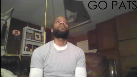 tinycock_1979 online show from 02/03/25, 07:29