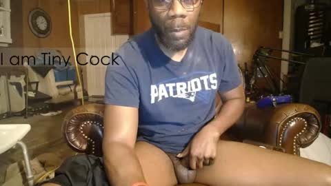 tinycock_1979 online show from 05/18/26, 12:55