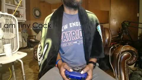 tinycock_1979 online show from 05/28/26, 12:24