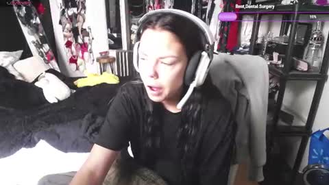 Snapshot of tinykylie chatting on 06/15/26, 01:13 stage Kylie Sinner brand CLITBAIT online show from 06/15/26, 01:13