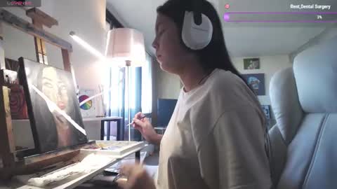 Snapshot of tinykylie chatting on 07/12/26, 10:06 stage Kylie Sinner brand CLITBAIT online show from 07/12/26, 10:06