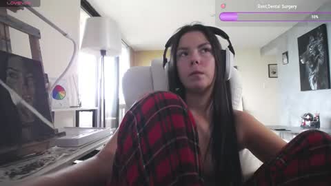 Snapshot of tinykylie chatting on 07/14/26, 10:21 stage Kylie Sinner brand CLITBAIT online show from 07/14/26, 10:21