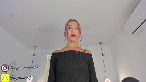 Luna  online show from 02/06/25, 10:15