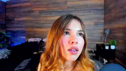 Snapshot of tinyw0nder chatting on 10/29/25, 09:49 Instagram tinyw0nder online show from 10/29/25, 09:49