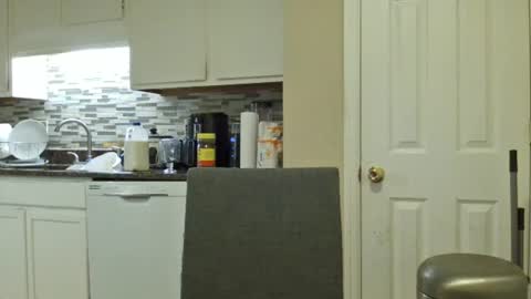 tinywithtiddies online show from 11/13/25, 04:33