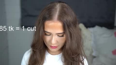 Lili online show from 10/15/25, 05:24