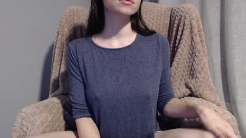 TinyyTina online show from 05/01/26, 10:20