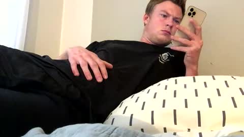 tippedrobin4830 online show from 11/11/25, 01:55