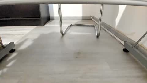 Snapshot of tired33 chatting on 03/01/25, 05:38 Anna online show from 03/01/25, 05:38