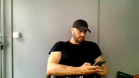 Snapshot of titan_heart chatting on 07/05/26, 06:53 titan_heart online show from 07/05/26, 06:53