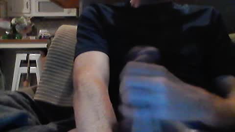 Leon Titan online show from 07/22/26, 02:36