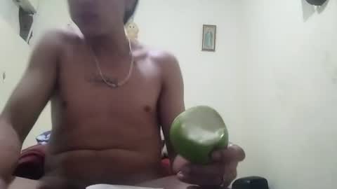 Snapshot of titanmedina85 chatting on 08/08/26, 03:30 titanmedina85 online show from 08/08/26, 03:30