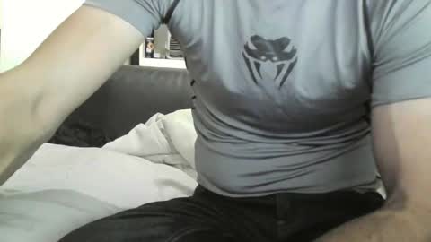 Snapshot of titfred54380 chatting on 05/27/26, 08:50 frederic online show from 05/27/26, 08:50