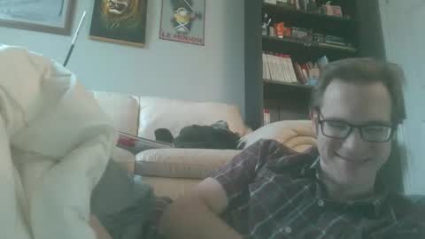 titlovercums online show from 12/17/25, 01:50