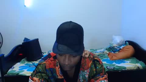 titoway07 online show from 11/05/25, 02:44