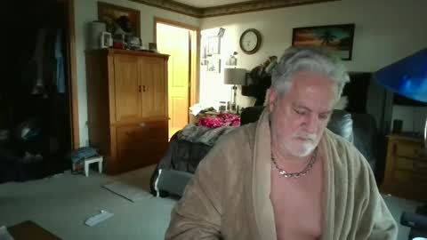 titsantats online show from 09/26/25, 11:42