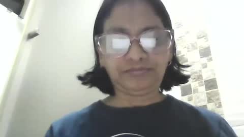 Ester online show from 05/01/26, 03:55