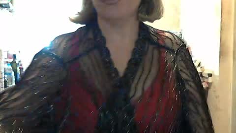 Snapshot of tittylina chatting on 12/15/24, 10:47 tittylina online show from 12/15/24, 10:47