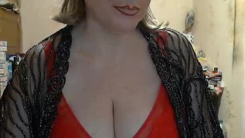 Snapshot of tittylina chatting on 01/16/25, 10:12 tittylina online show from 01/16/25, 10:12
