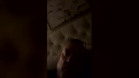 tivey1924 online show from 04/18/26, 08:51