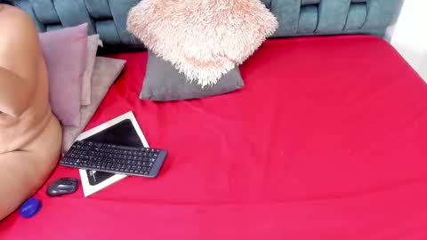 Tivizay online show from 12/20/25, 12:01