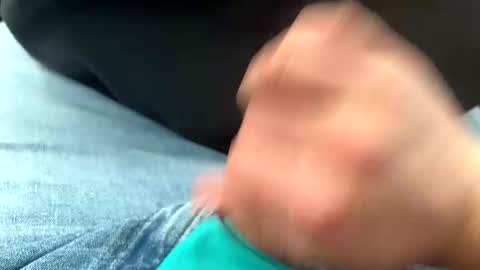 Snapshot of tj912 chatting on 12/15/24, 06:59 Tj online show from 12/15/24, 06:59