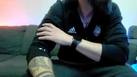 Snapshot of tj_the_man chatting on 10/01/25, 01:17 TJ online show from 10/01/25, 01:17