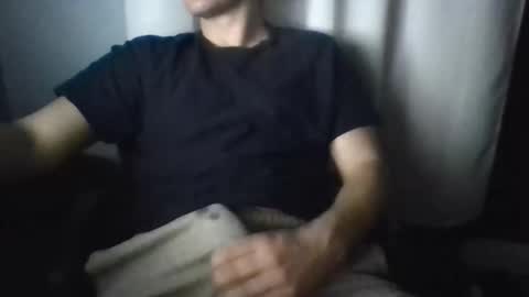 Snapshot of tjohnsontkm12 chatting on 05/18/26, 04:07 tjohnsontkm12 online show from 05/18/26, 04:07