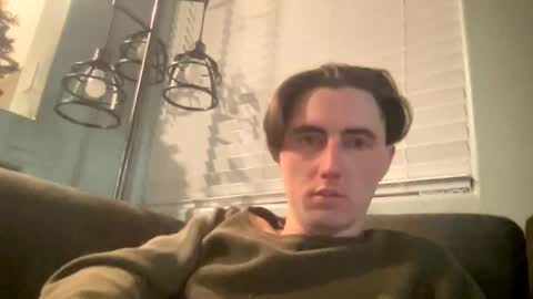 tlayne410 online show from 10/18/25, 07:42