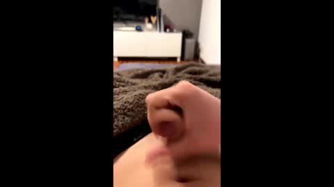 Snapshot of tmue chatting on 12/31/24, 01:19 tmue online show from 12/31/24, 01:19