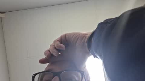 Vols online show from 02/20/25, 07:08