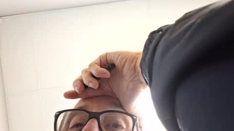 Vols online show from 02/21/25, 06:26