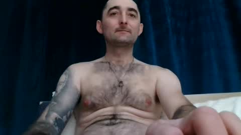 Snapshot of tobi19899 chatting on 02/15/25, 04:12 Jan5676 online show from 02/15/25, 04:12