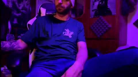 Snapshot of tobi2001x chatting on 02/03/26, 06:00 Tobias online show from 02/03/26, 06:00