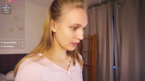 Mary online show from 11/20/25, 06:24